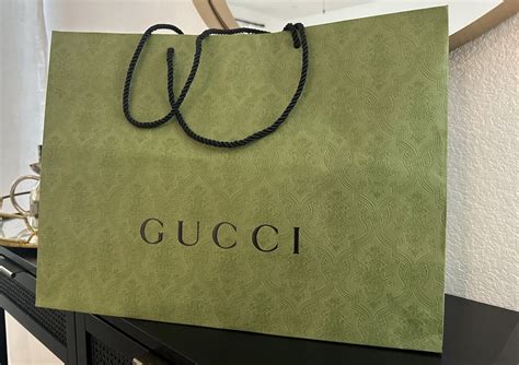 gucci aversa|gucci shopping bag.